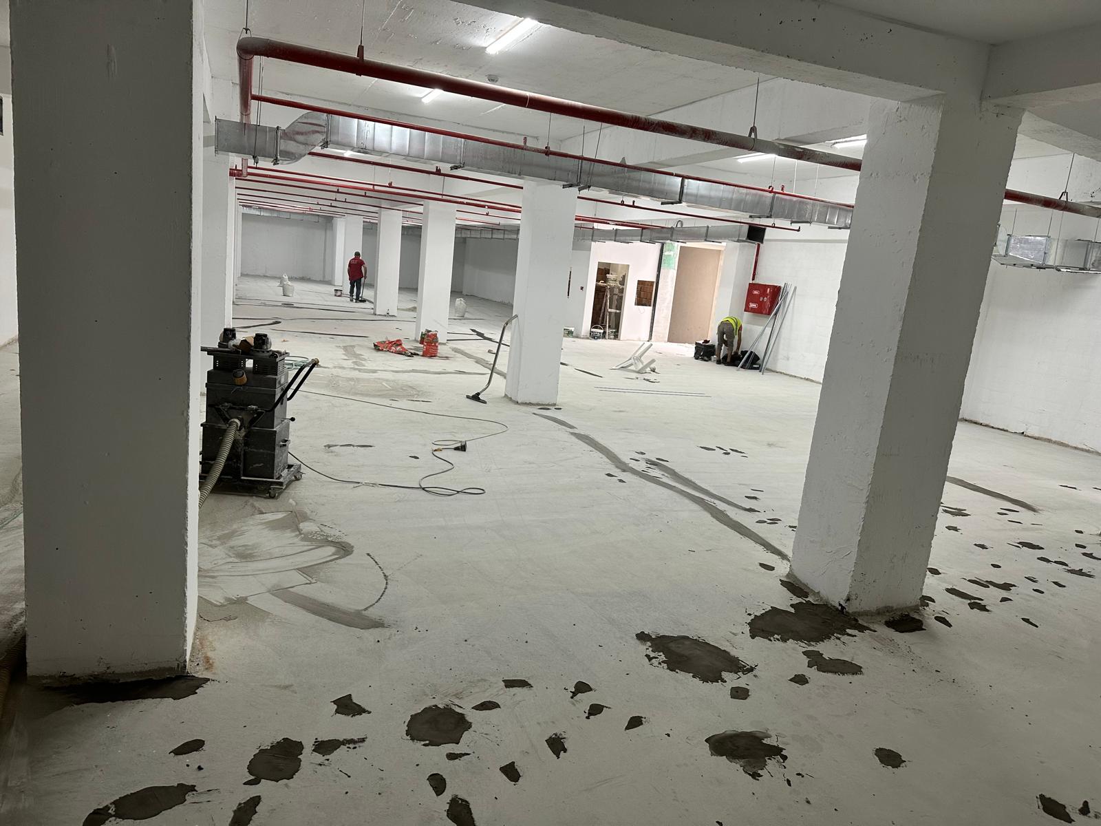 Otopark ve Garaj Zeminlerinde Beton Parlatma: Dayanıklı ve Estetik Çözümlerin Anahtarı