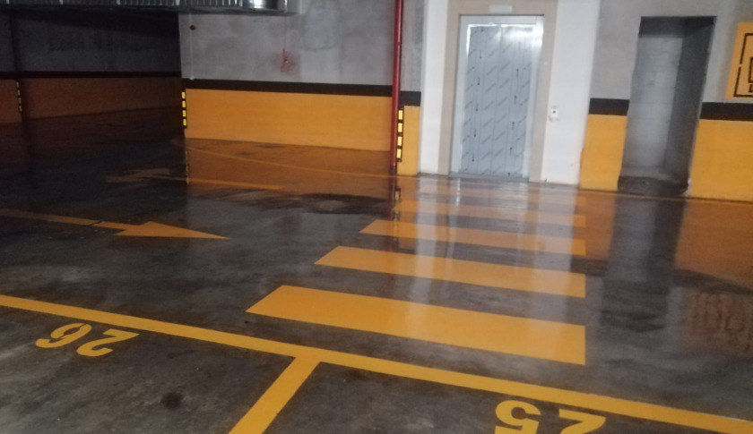 Beton Yüzey Sertleştirici Uygulaması