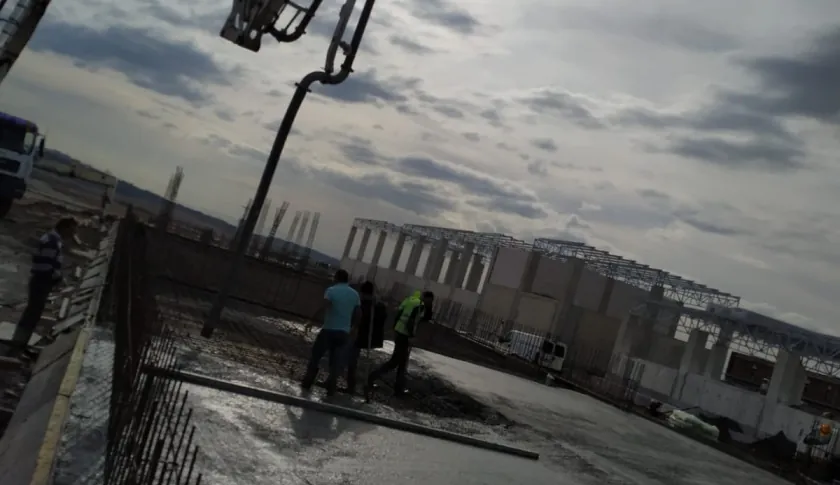 Saha Betonu Kaç Gün Sulanır? Kür Süresi ve Yöntemleri
