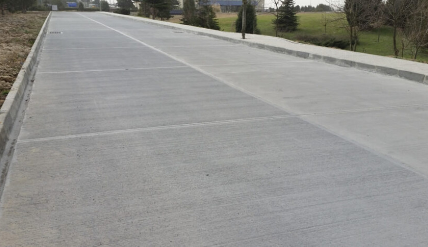 Fırçalı Saha Betonu