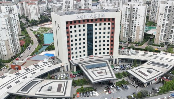 Saray / Acıbadem Hastanesi: Emplus Zemin'den Prestijli Beton Silim ve Parlatma Çözümleri